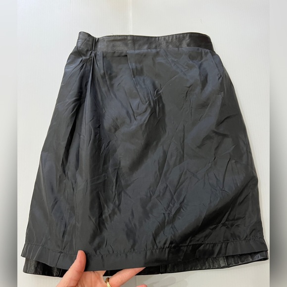 Avanti Leather Skirt Pockets - 8 - Picture 7 of 12